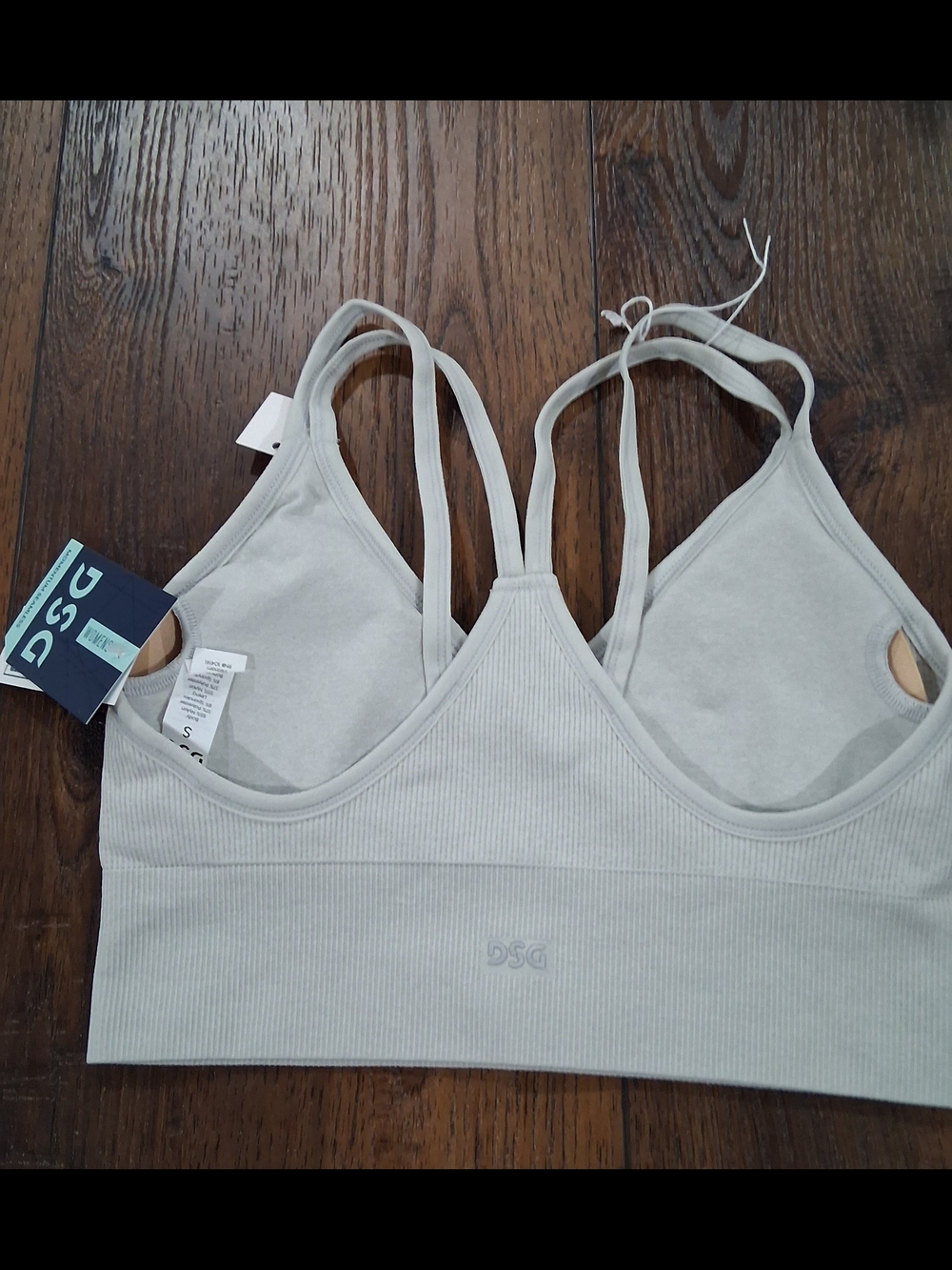 DSG Women's Light Gray Seamless Strappy Sports Bra